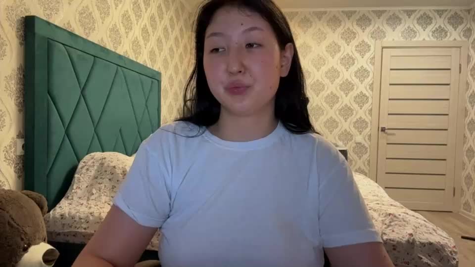 ameliya_kim Adult Chat June 25, 2026