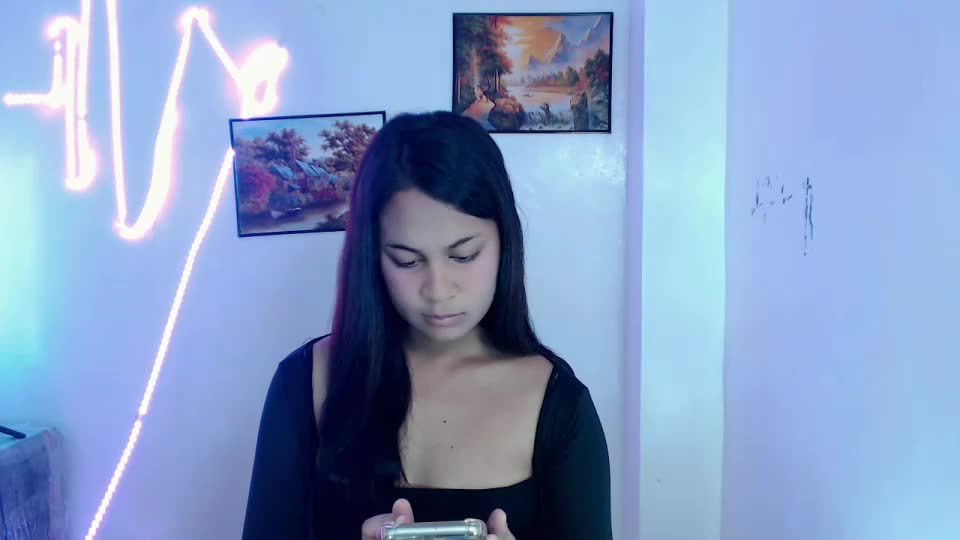 dess_morena Adult Chat June 25, 2026