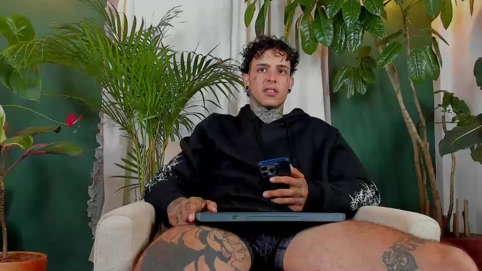 aron_ford Adult Chat June 25, 2026