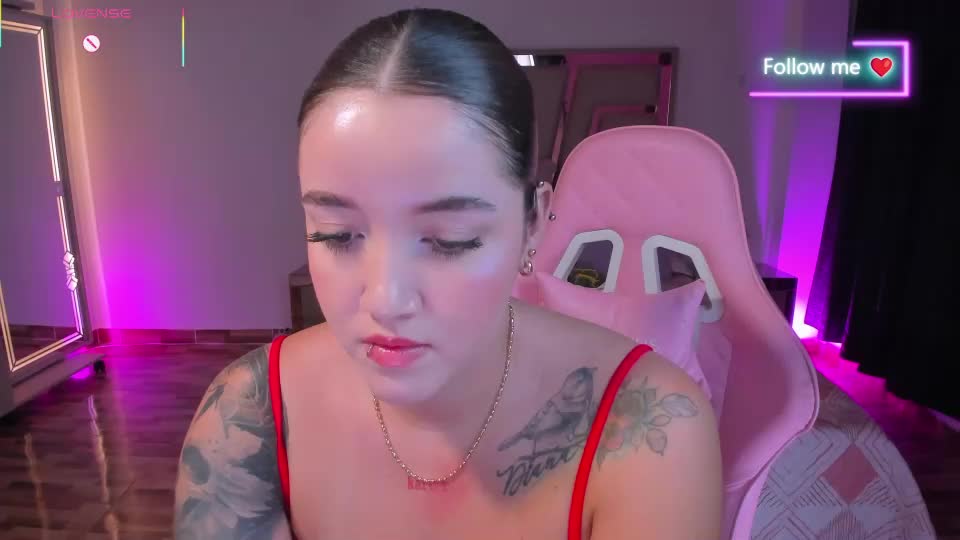 lunna_roosee Adult Chat June 25, 2026