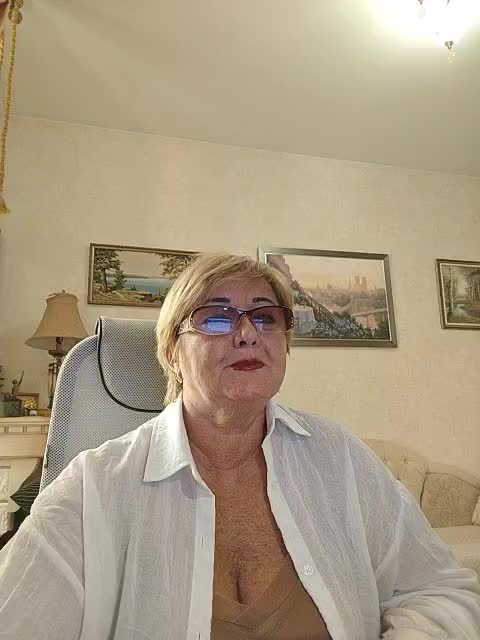 KarinkaSweet Adult Chat June 25, 2026