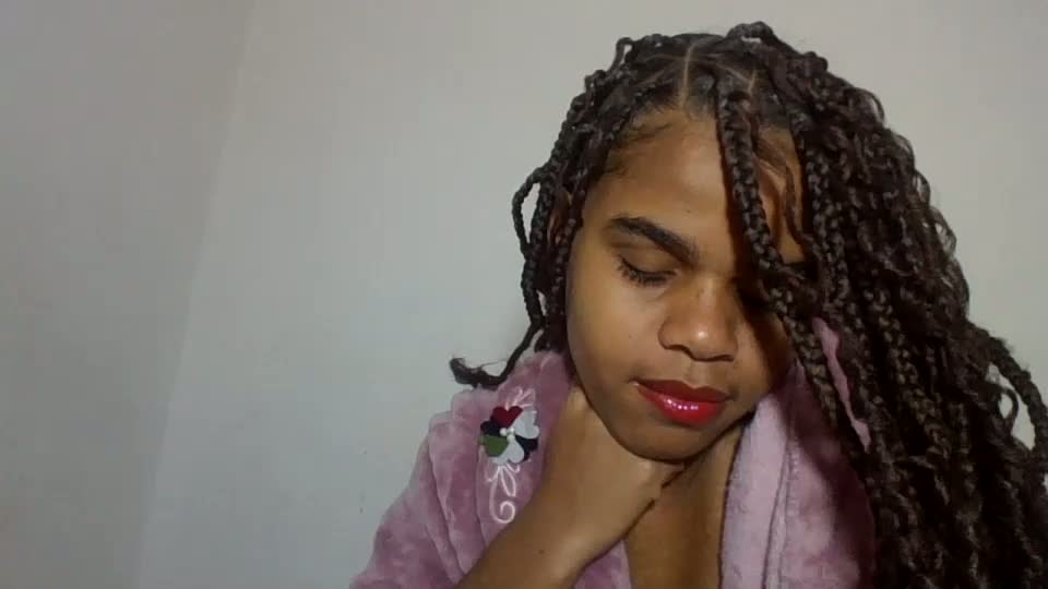 delphineee Adult Chat June 25, 2026