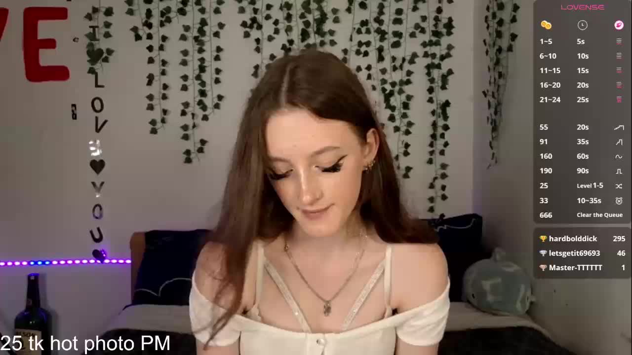 VikkiShon Adult Chat June 26, 2026