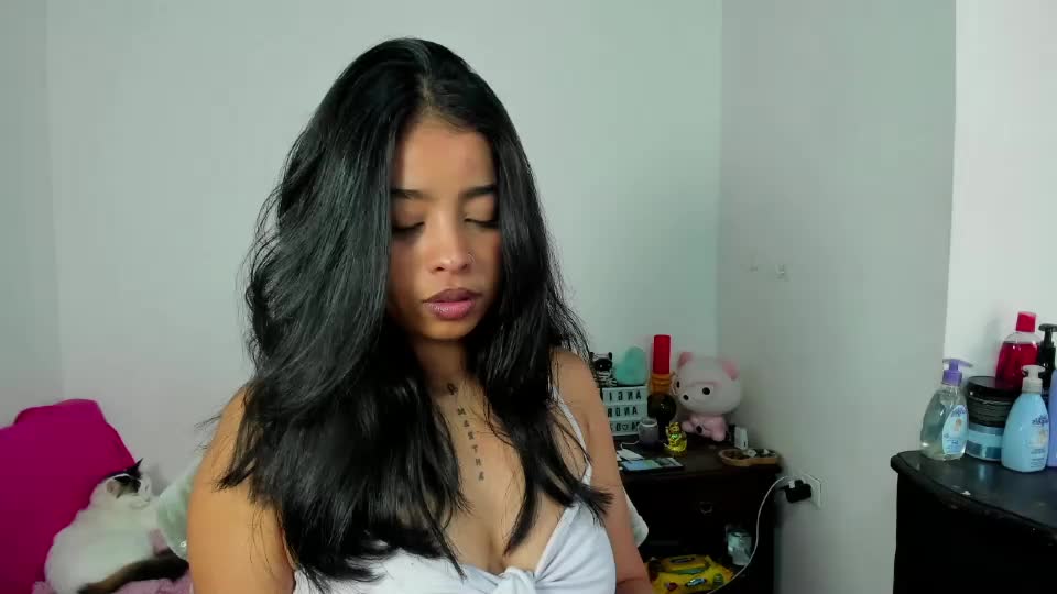 angielee01 Adult Chat June 26, 2026
