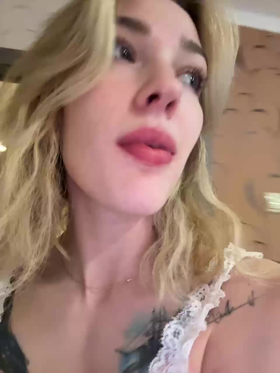 AlinnaAnnila Adult Chat June 26, 2026