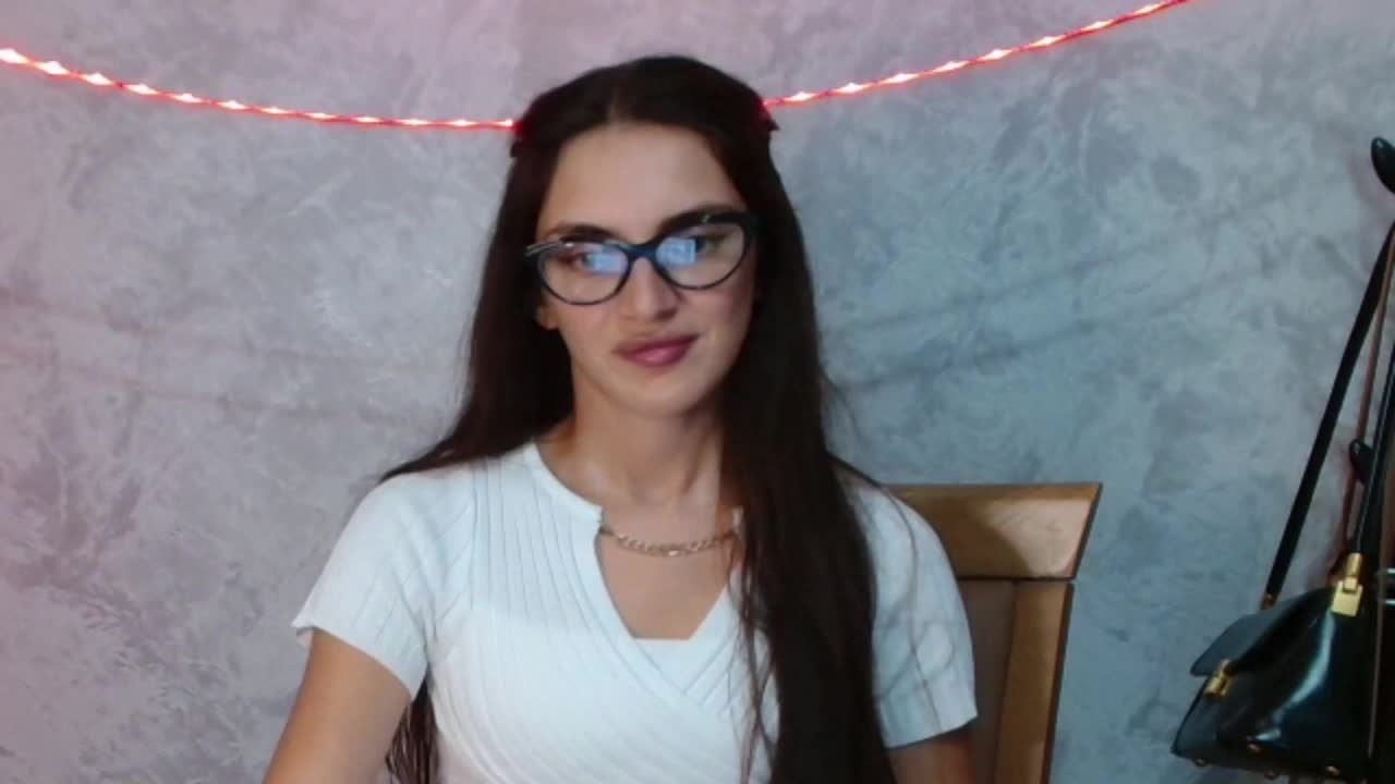 FlirtyRoxi Adult Chat June 27, 2026