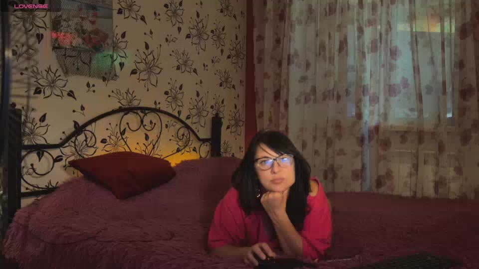 OxiXLove Adult Chat June 27, 2026