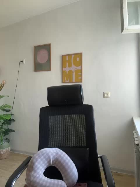 Vika19981 Adult Chat June 27, 2026