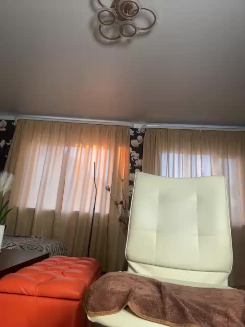 Pink-Lips Adult Chat June 28, 2026