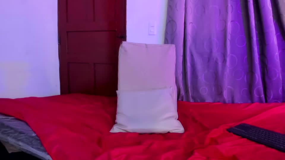 nikki_uwu Adult Chat June 28, 2026
