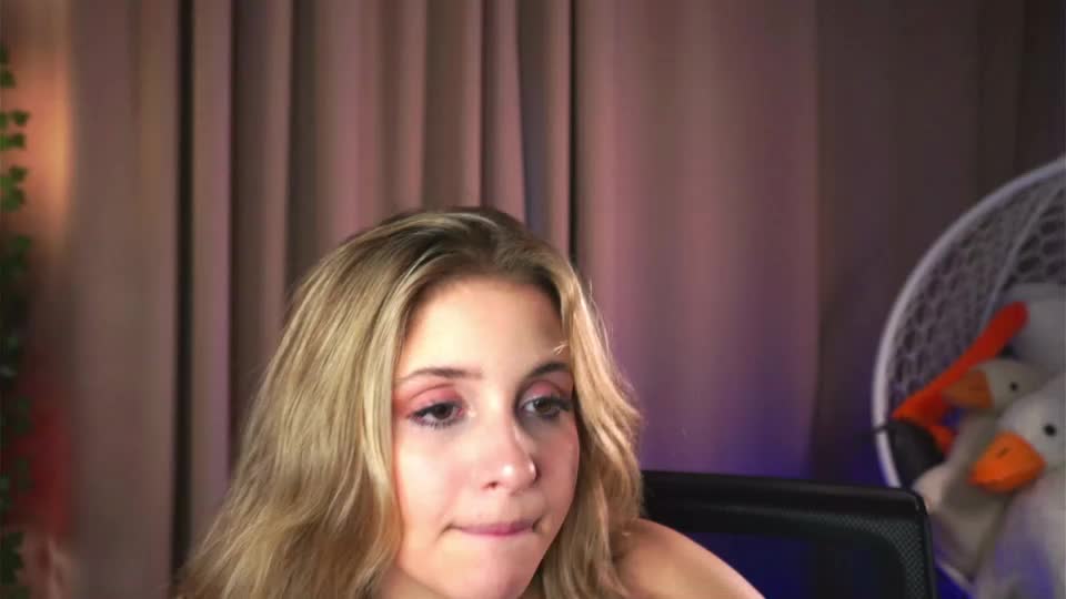 ceceliapidcock Adult Chat June 28, 2026