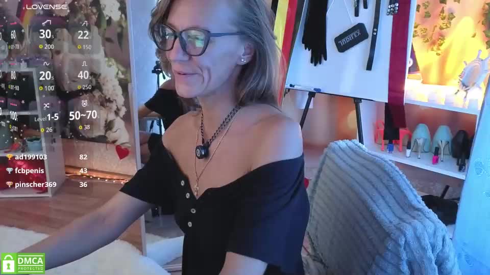 jesica_moon_peachyy Adult Chat June 28, 2026