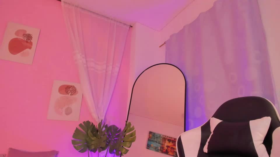 honey_m0on Adult Chat June 28, 2026