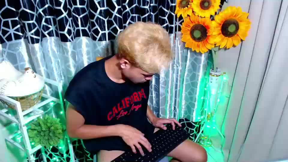 asian_mjxx Adult Chat June 29, 2026