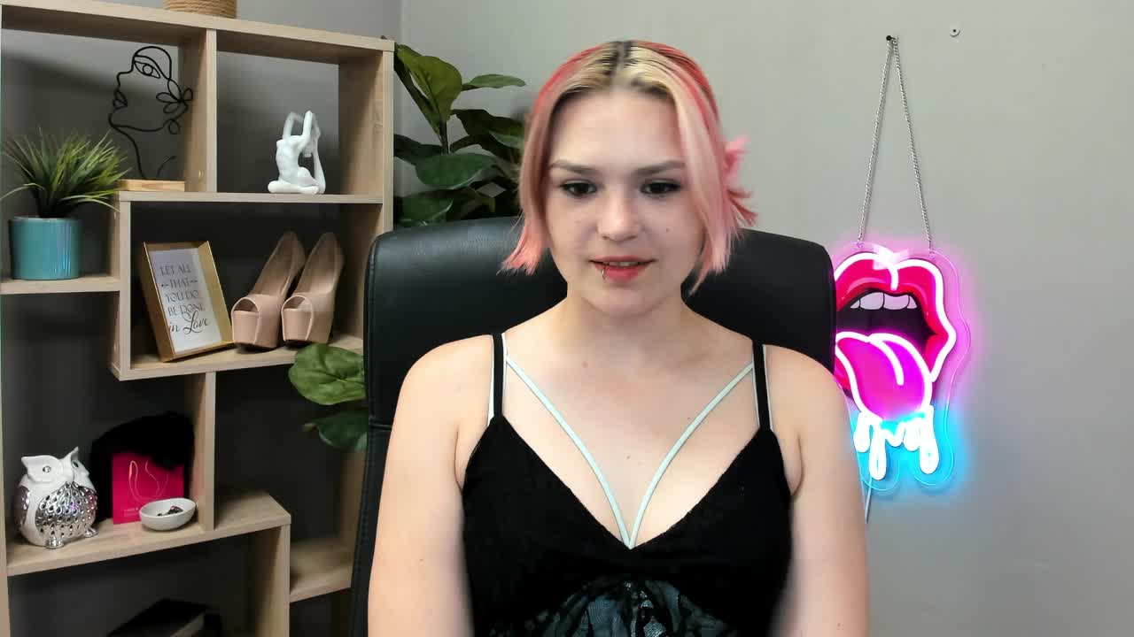 SweetLilyxo Adult Chat June 29, 2026