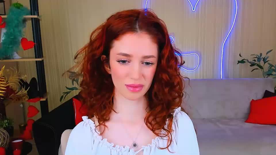 christinaconteeree Adult Chat June 29, 2026