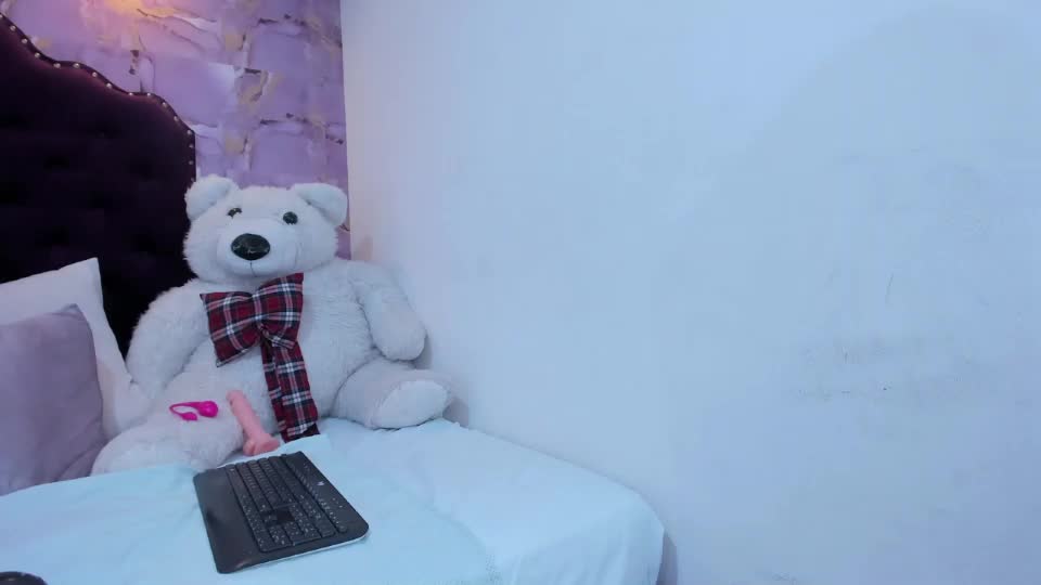 luna_bloomm_ Adult Chat June 29, 2026
