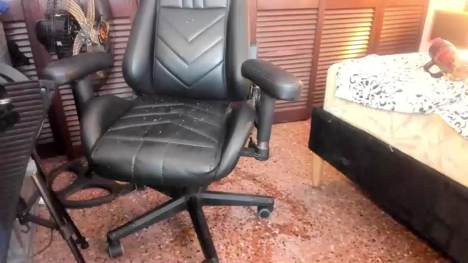 maskedgirl01 Adult Chat June 29, 2026