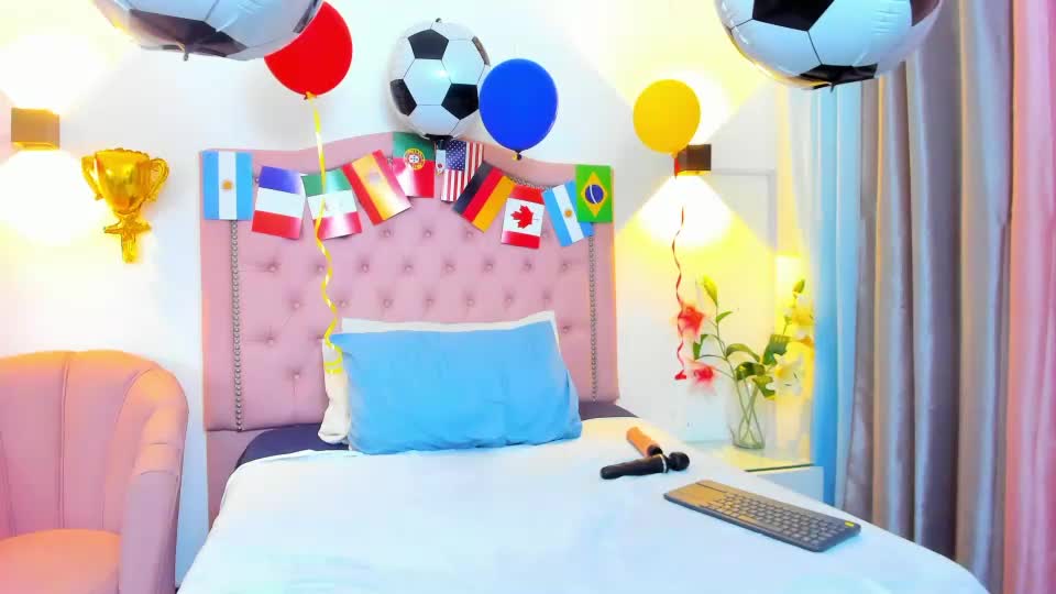 paulinavera Adult Chat June 30, 2026