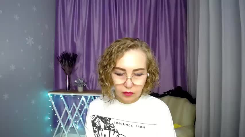 queen_a_n_i Adult Chat June 30, 2026
