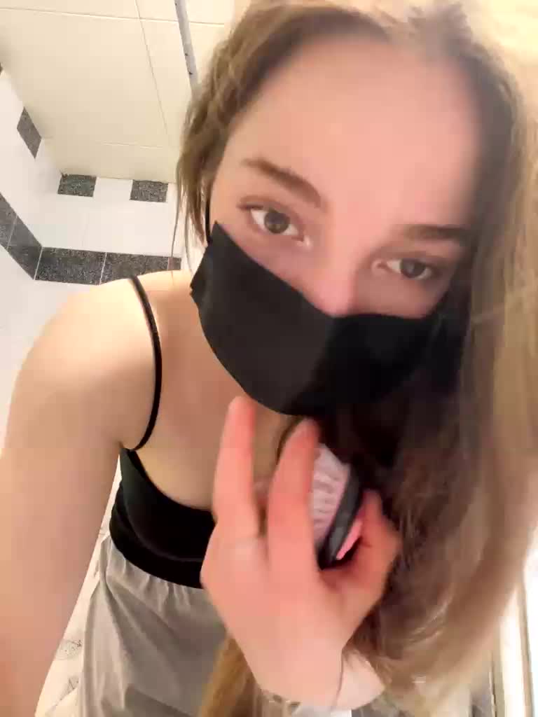 Mellissaa69 Adult Chat June 30, 2026