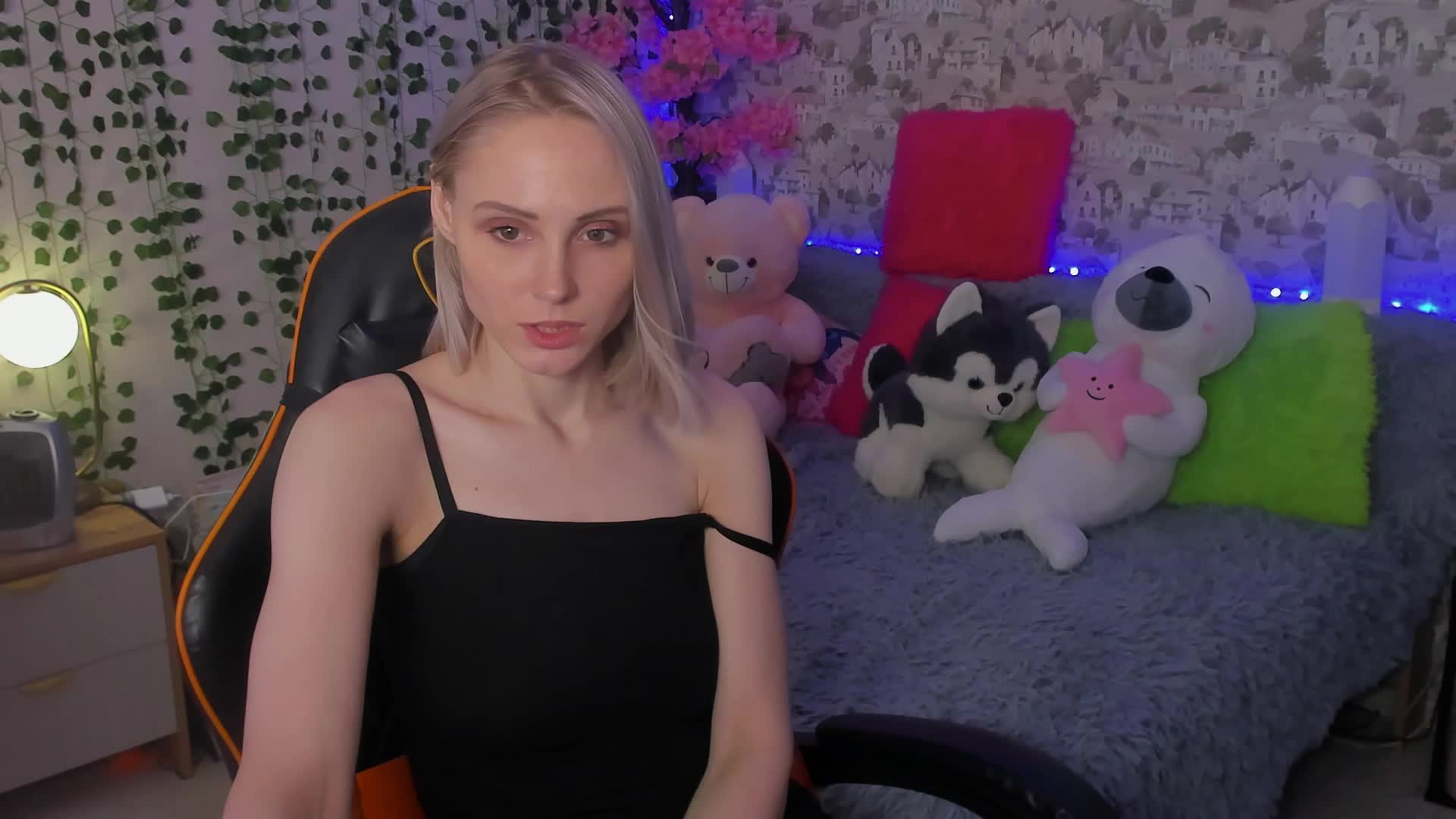 GinaGinaLove Adult Chat June 30, 2026