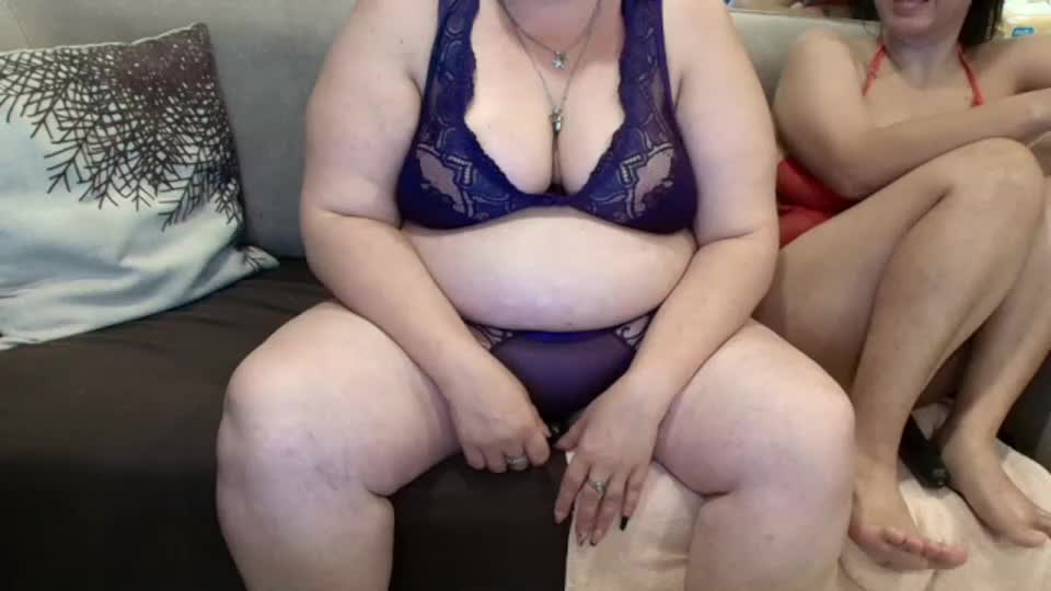 hotbipaar40 Adult Chat July 1, 2026