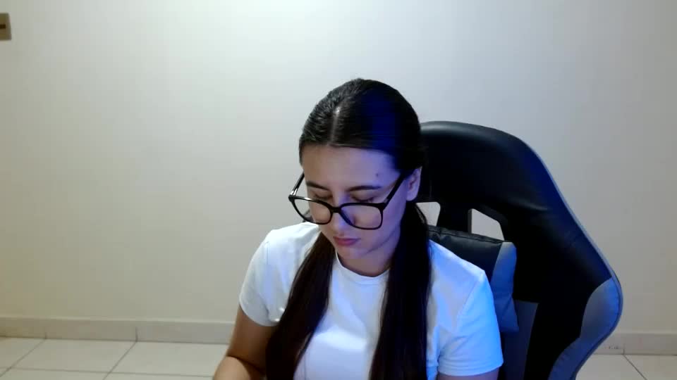 sahaliefox_ Adult Chat July 1, 2026