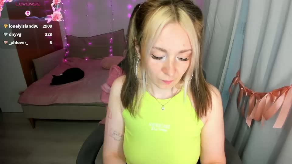izzyholly Adult Chat July 2, 2026