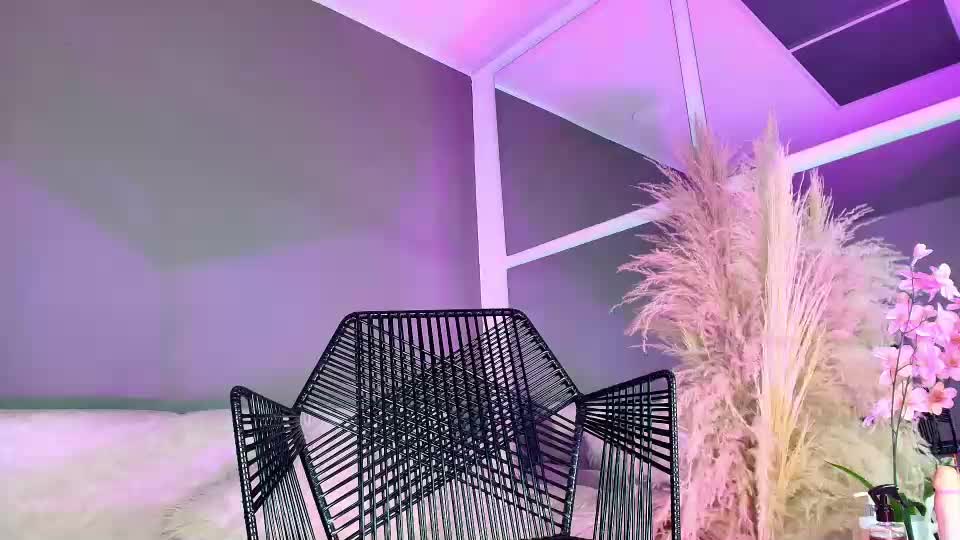 reds_velvet Adult Chat July 1, 2026