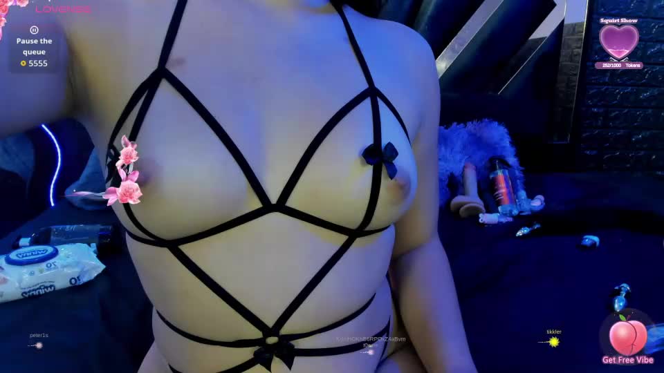 valen_cute22 Adult Chat July 2, 2026