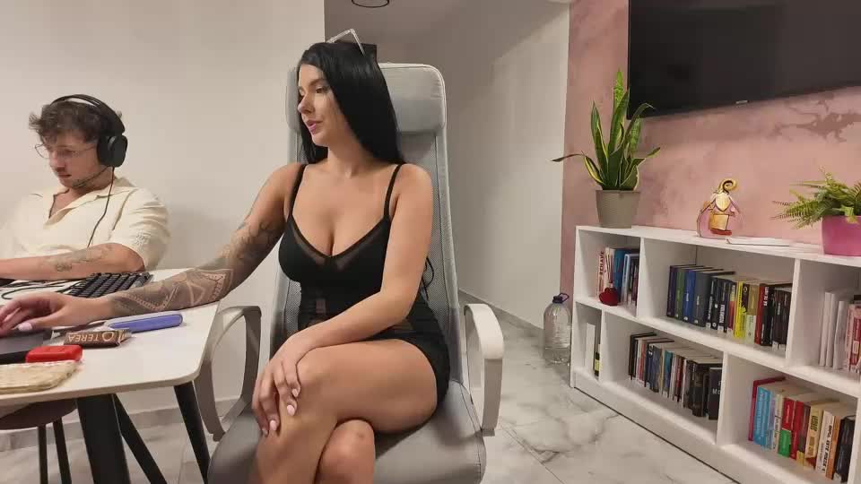 rrr1995 Adult Chat July 2, 2026