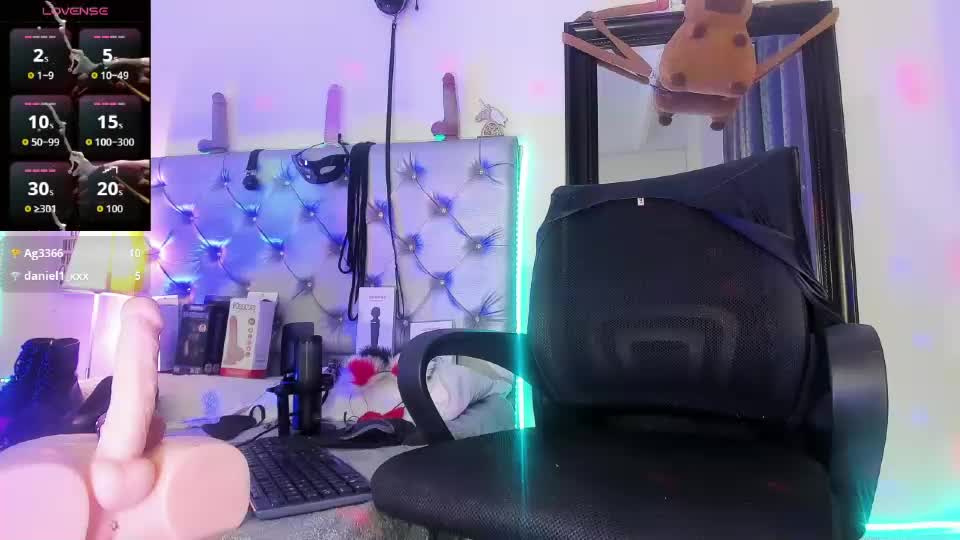 gisell_taylor18 Adult Chat July 2, 2026