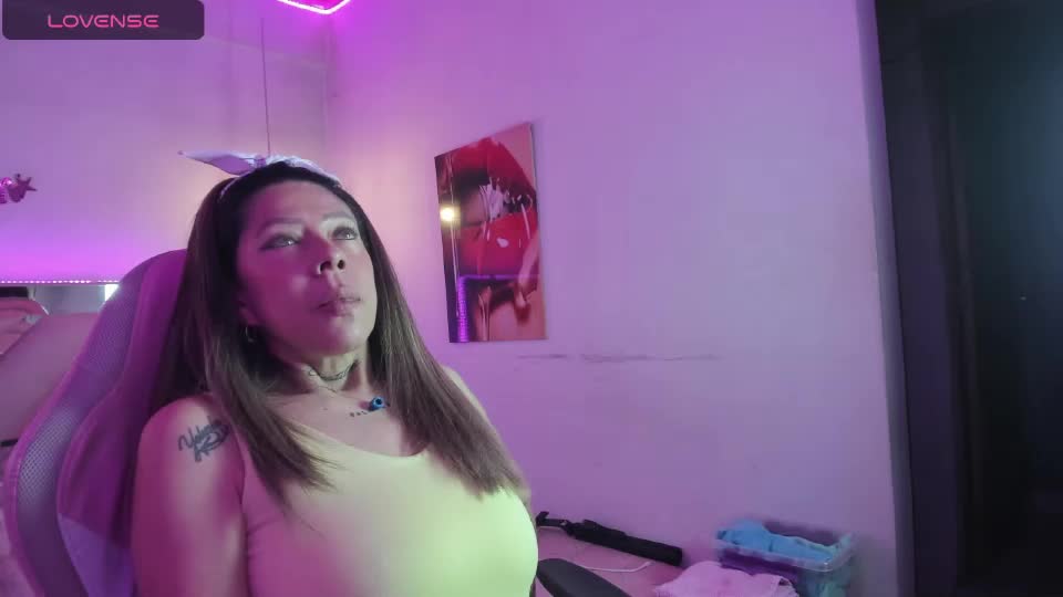 karly_moonn Adult Chat July 2, 2026