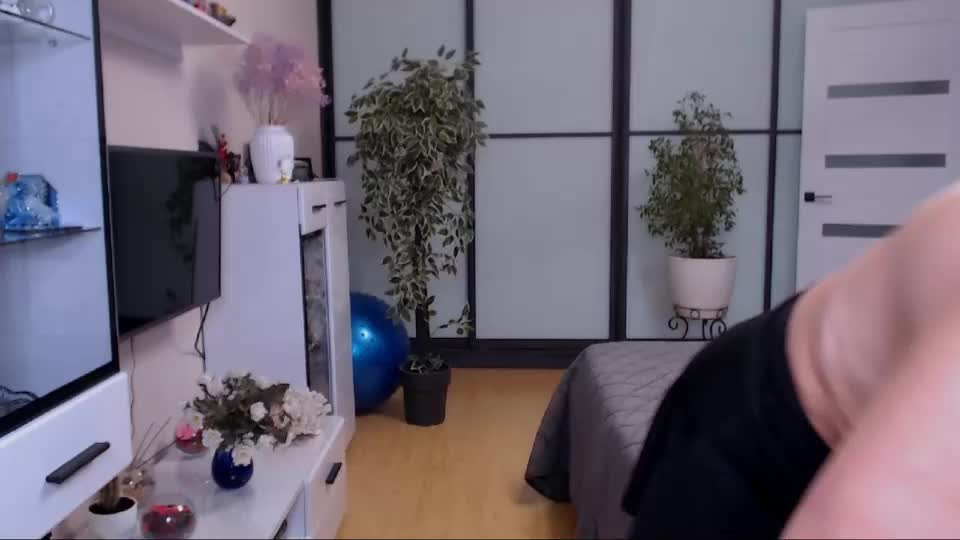 hairypussygranny Adult Chat July 3, 2026