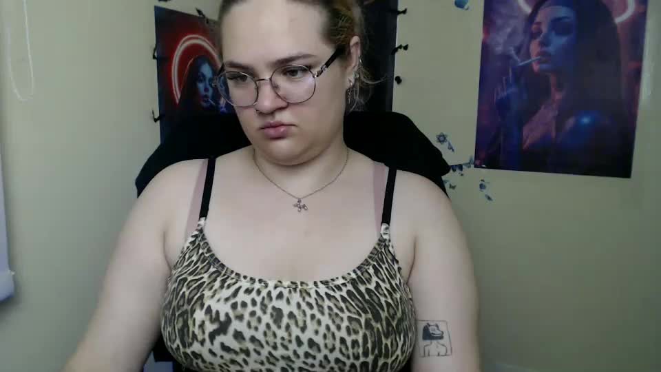 redhotqueen1 Adult Chat July 3, 2026