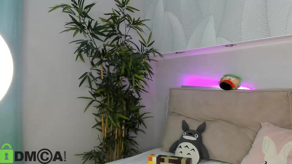 lina_smilee Adult Chat July 4, 2026
