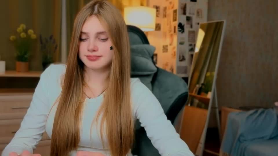 yourbeautyarya Adult Chat July 4, 2026