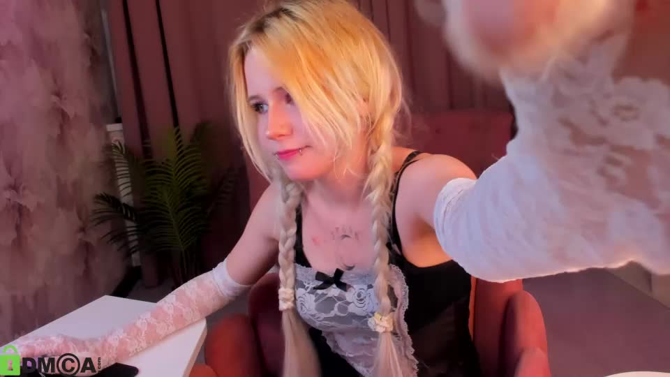 kiki_peach Adult Chat July 4, 2026
