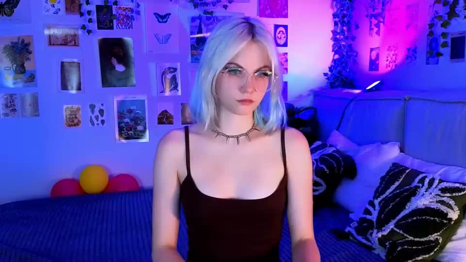 vanessaaustin Adult Chat July 4, 2026