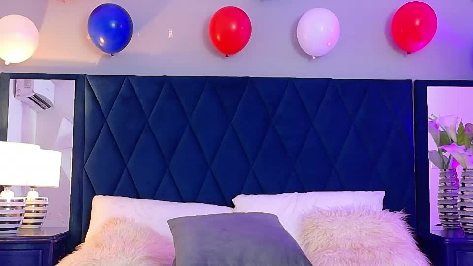 violet_saunders Adult Chat July 5, 2026