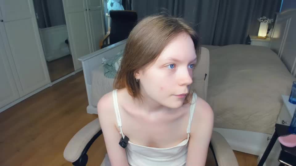 cuty_petite Adult Chat July 4, 2026