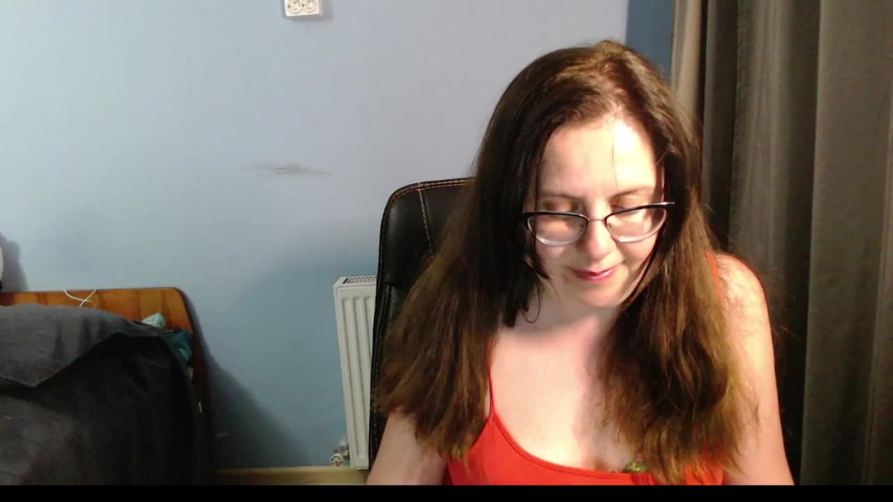 mandarinka28 Adult Chat July 5, 2026