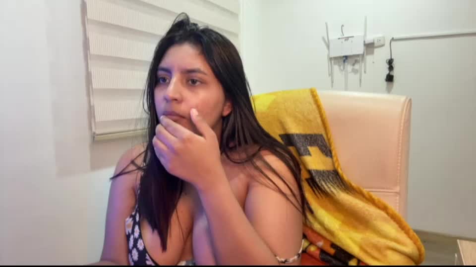 cloe_small08 Adult Chat July 5, 2026