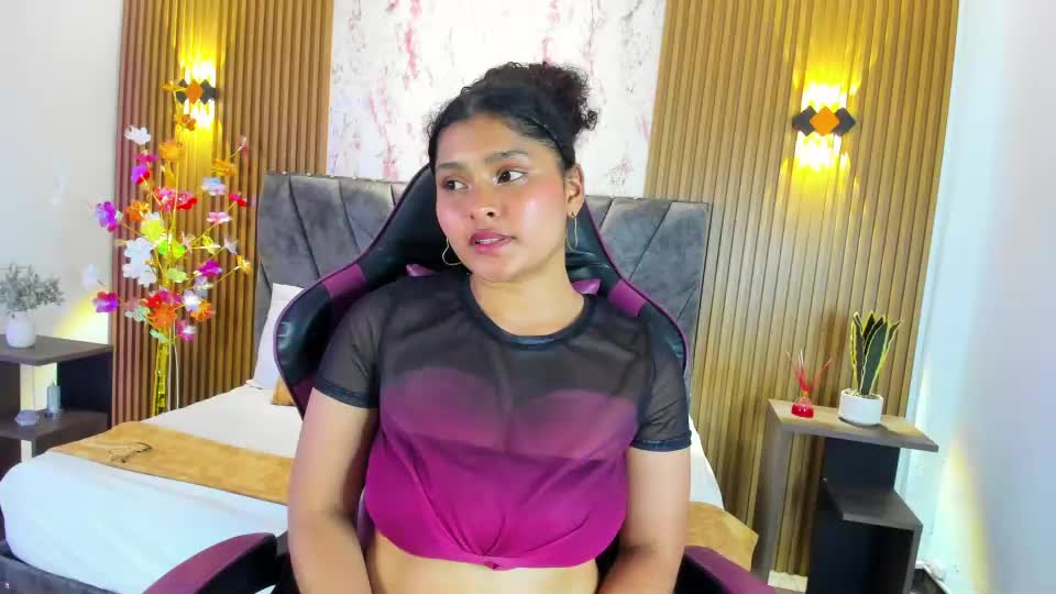 izzy_lux Adult Chat July 5, 2026
