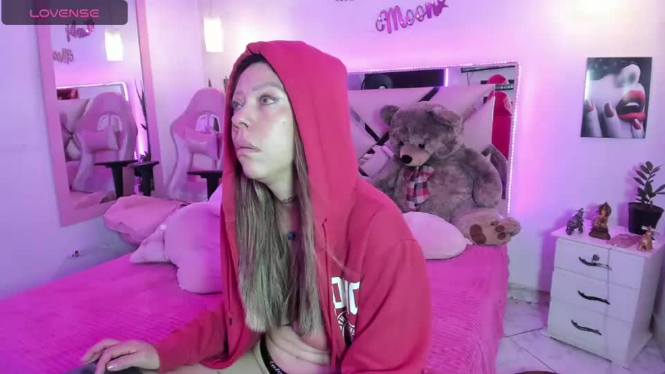 karly_moonn Adult Chat July 5, 2026