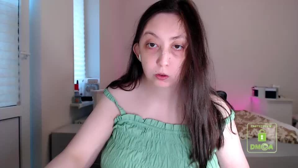 hot_and_pretty Adult Chat July 6, 2026