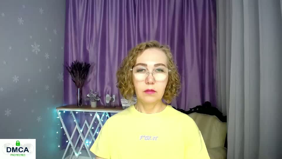 queen_a_n_i Adult Chat July 6, 2026