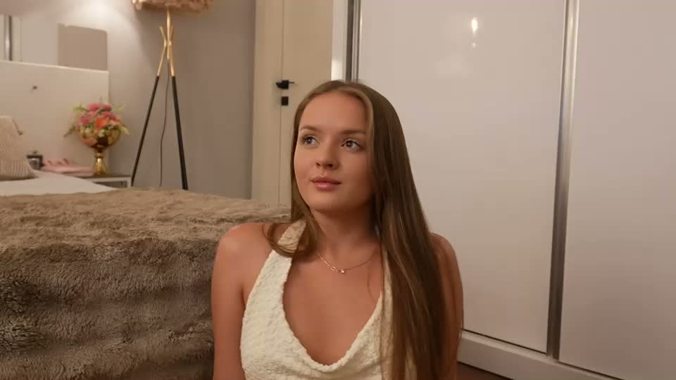 lunaaaura Adult Chat July 6, 2026