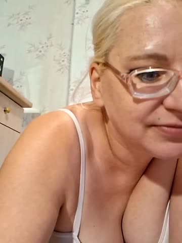 Vika211 Adult Chat July 6, 2026